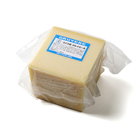 グリュイエール マイルド 約5ヶ月以上熟成 カット 約1kg グリュイエール マイルド 約5ヶ月以上熟成 カット 約1kg