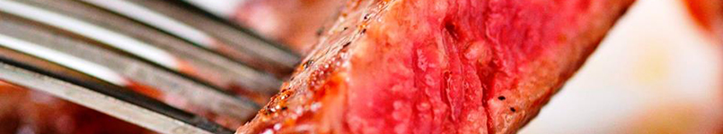 �j���[�W�[�����h�Y���R�炿�̖q�����́A�ǎ��Ȗq��������H�ׂĈ�����A�Ԑg�̔��������ǎ��Ȃ����������ł��B