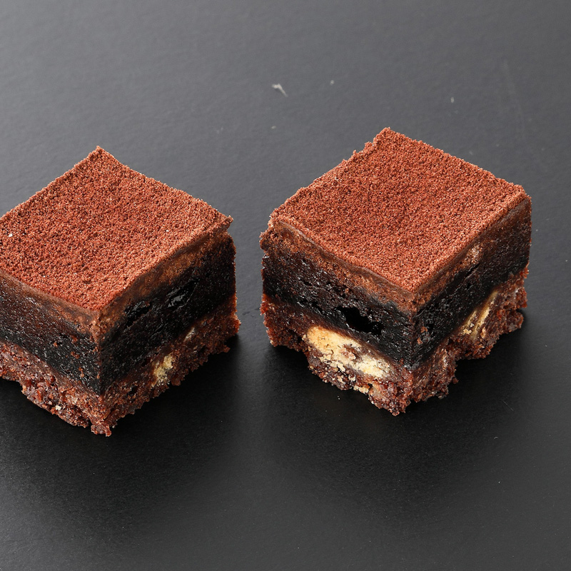 HITOKUCHI CAKE/����P�[�L �K�g�[�V���R�� ��310g(��8.6g�~36�J�b�g) [753160]